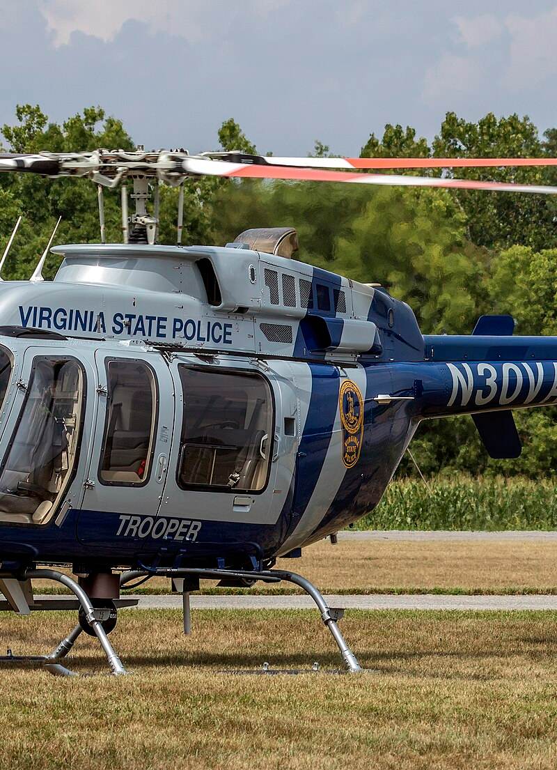 N30VA - Helicopter