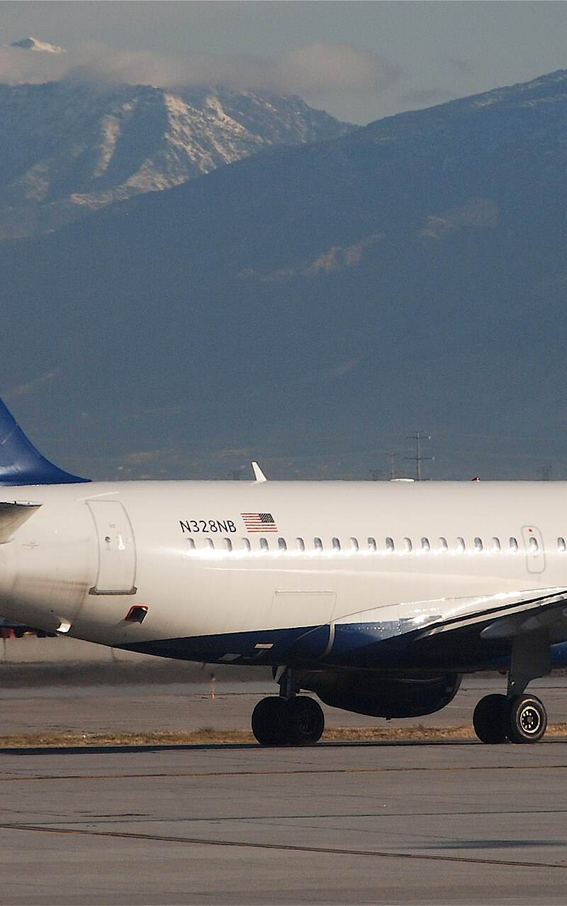 N328NB - Airbus