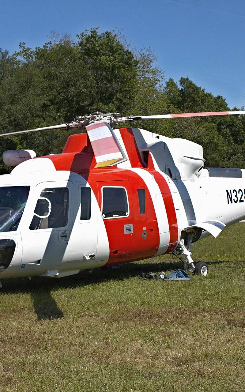 N328PK - Helicopter