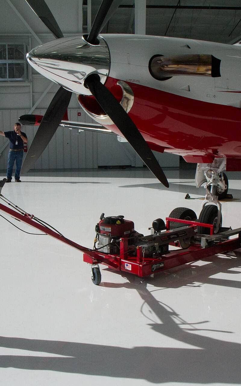 N328SF - Pilatus
