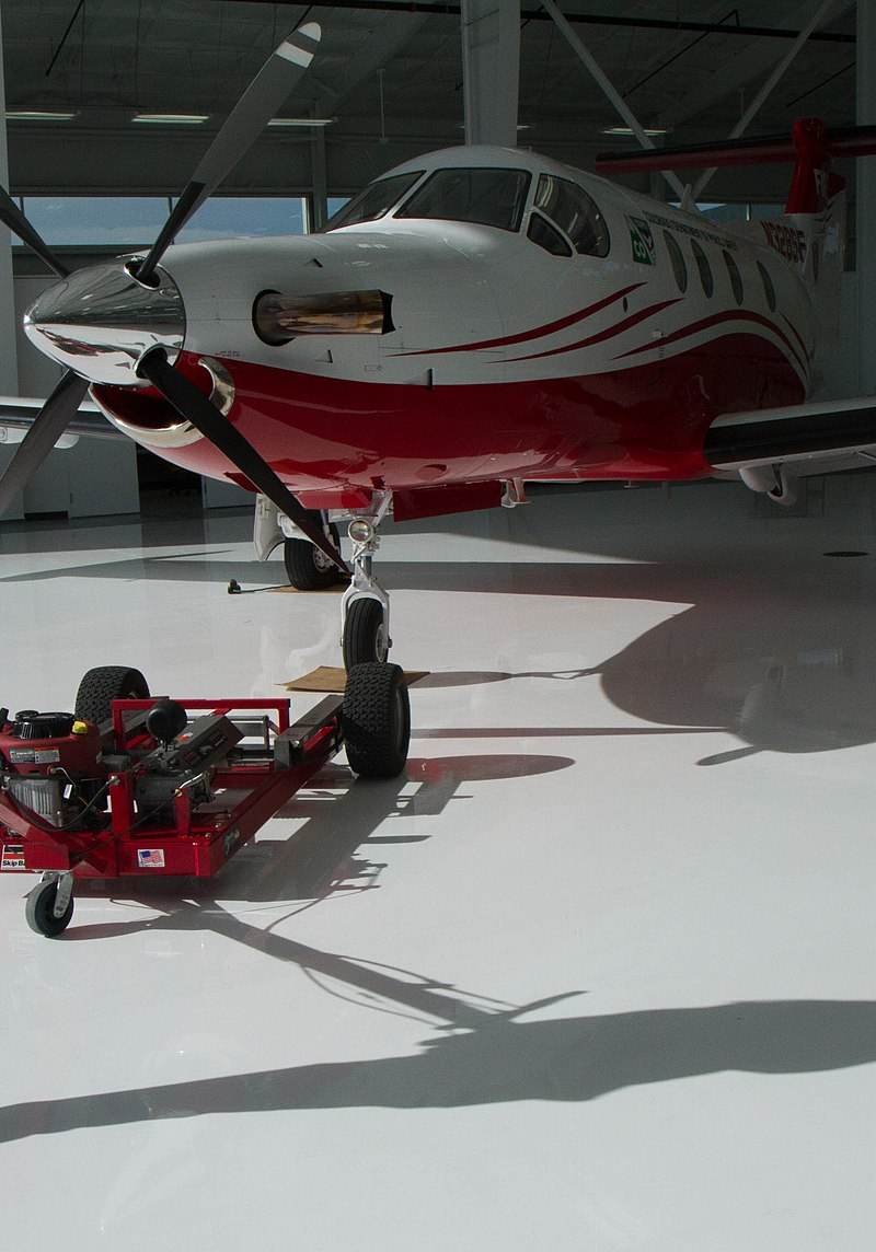 N328SF - Pilatus