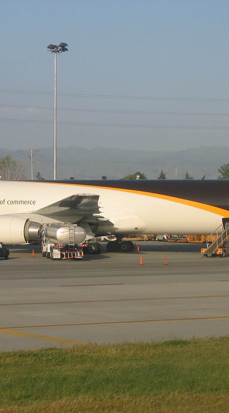 N328UP - Boeing