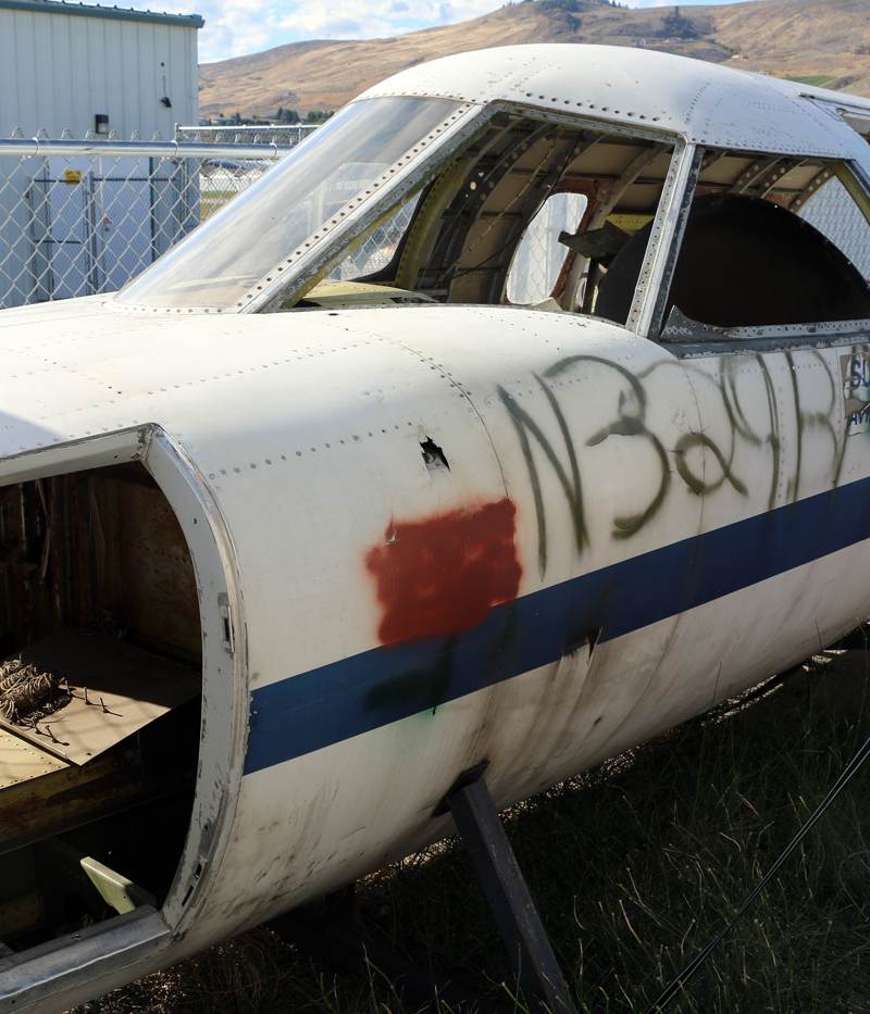 N329BA - Twin-engine aircraft