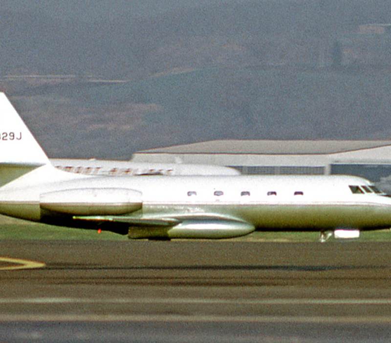 N329J - Business jet