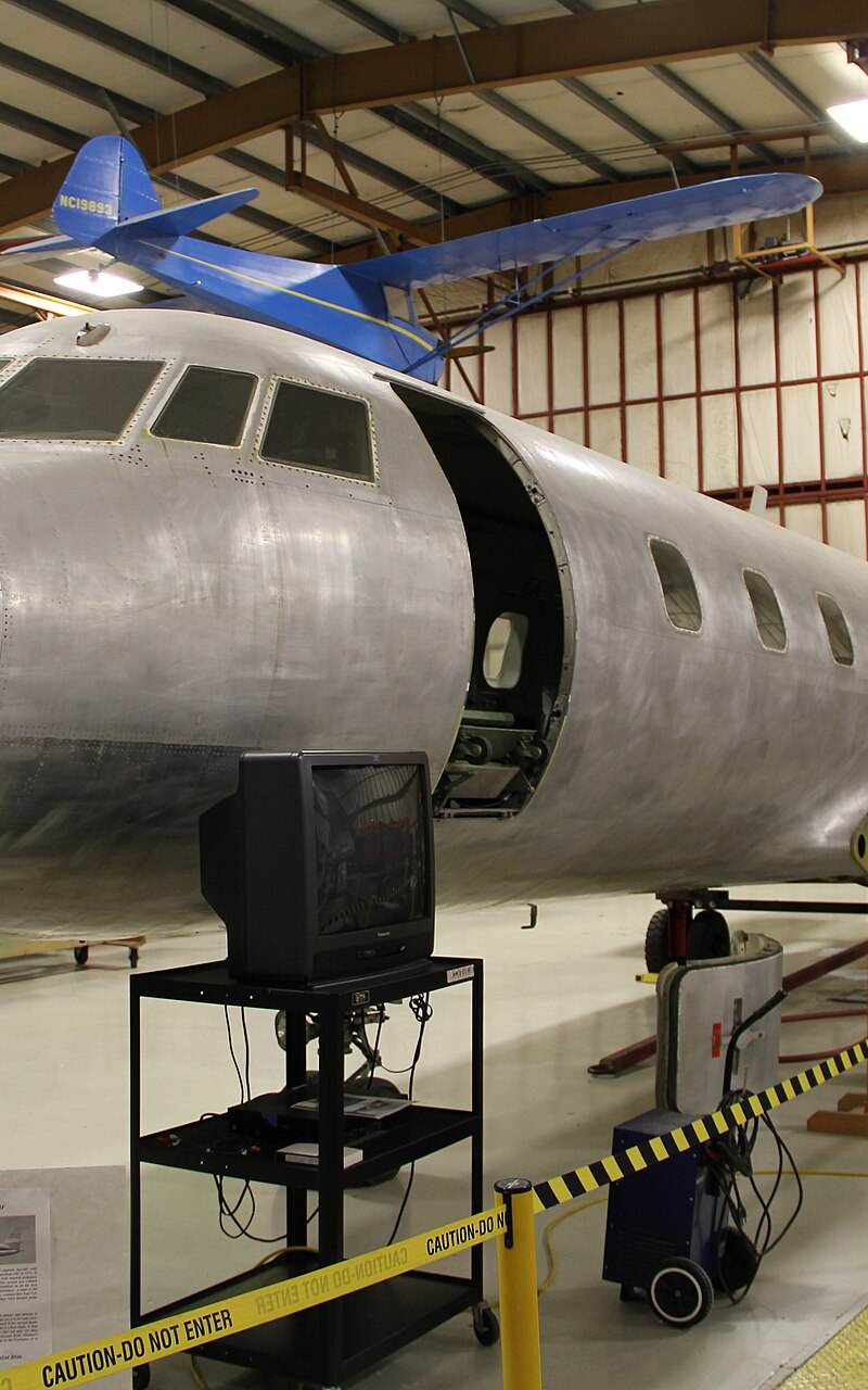  - Lockheed