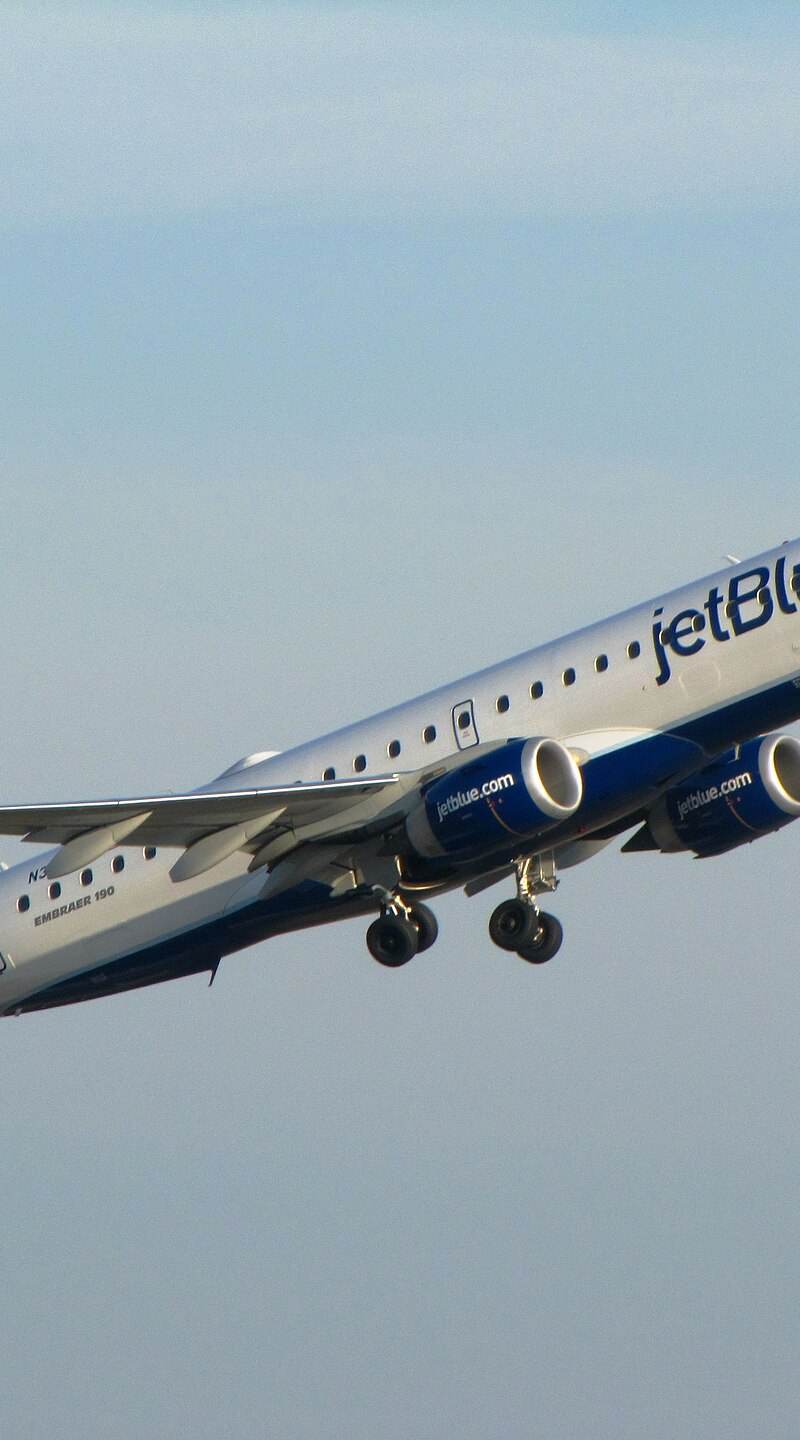N329JB - Embraer