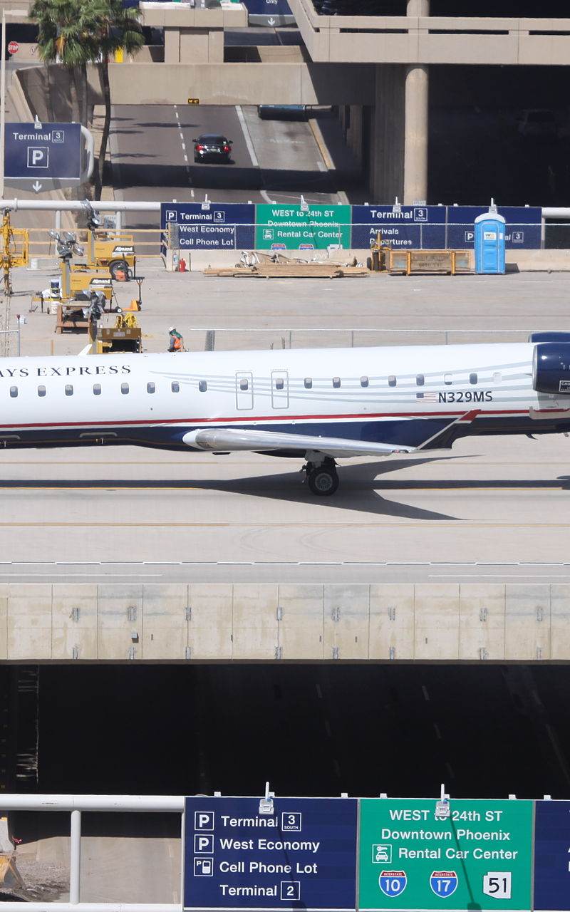 N329MS - Bombardier