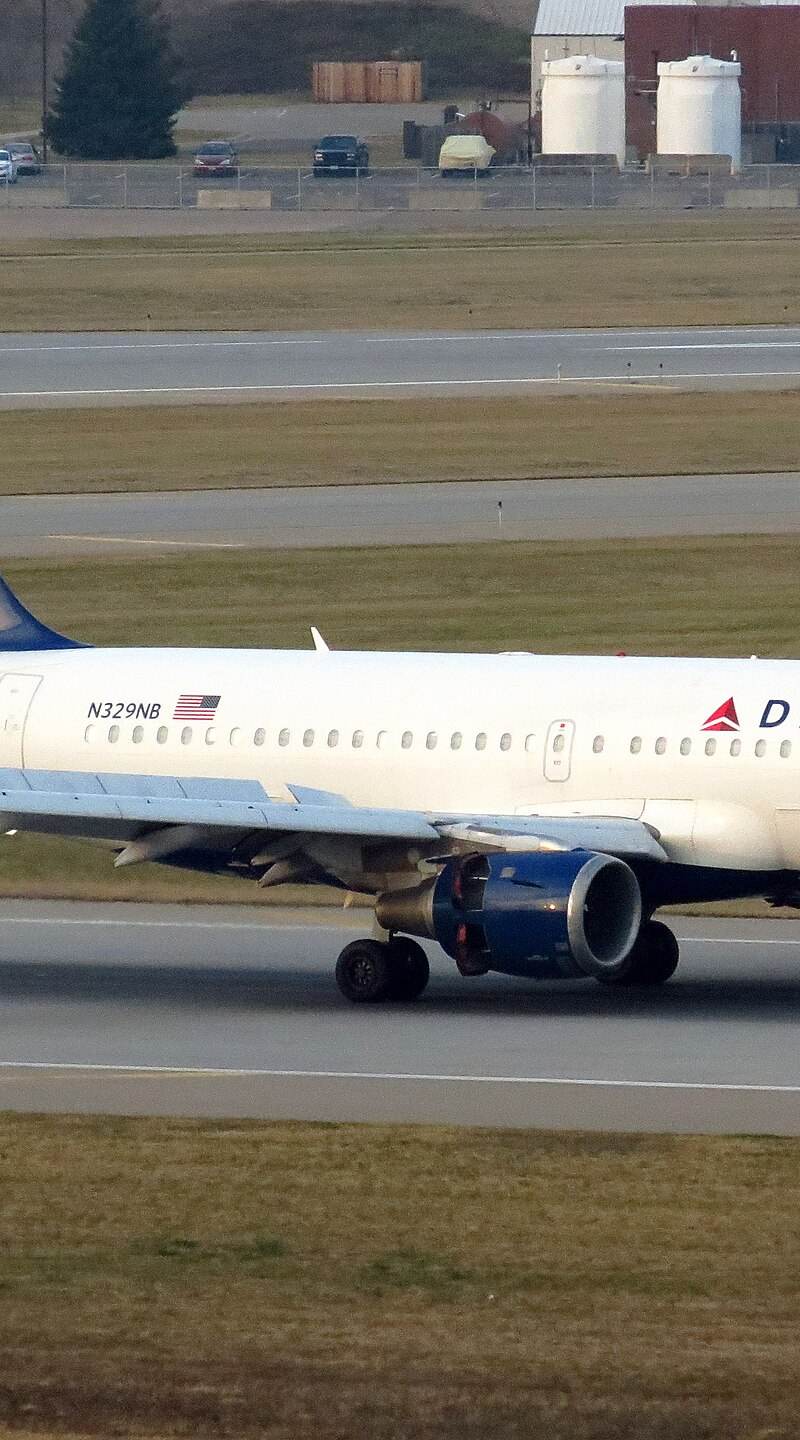 N329NB - Airbus