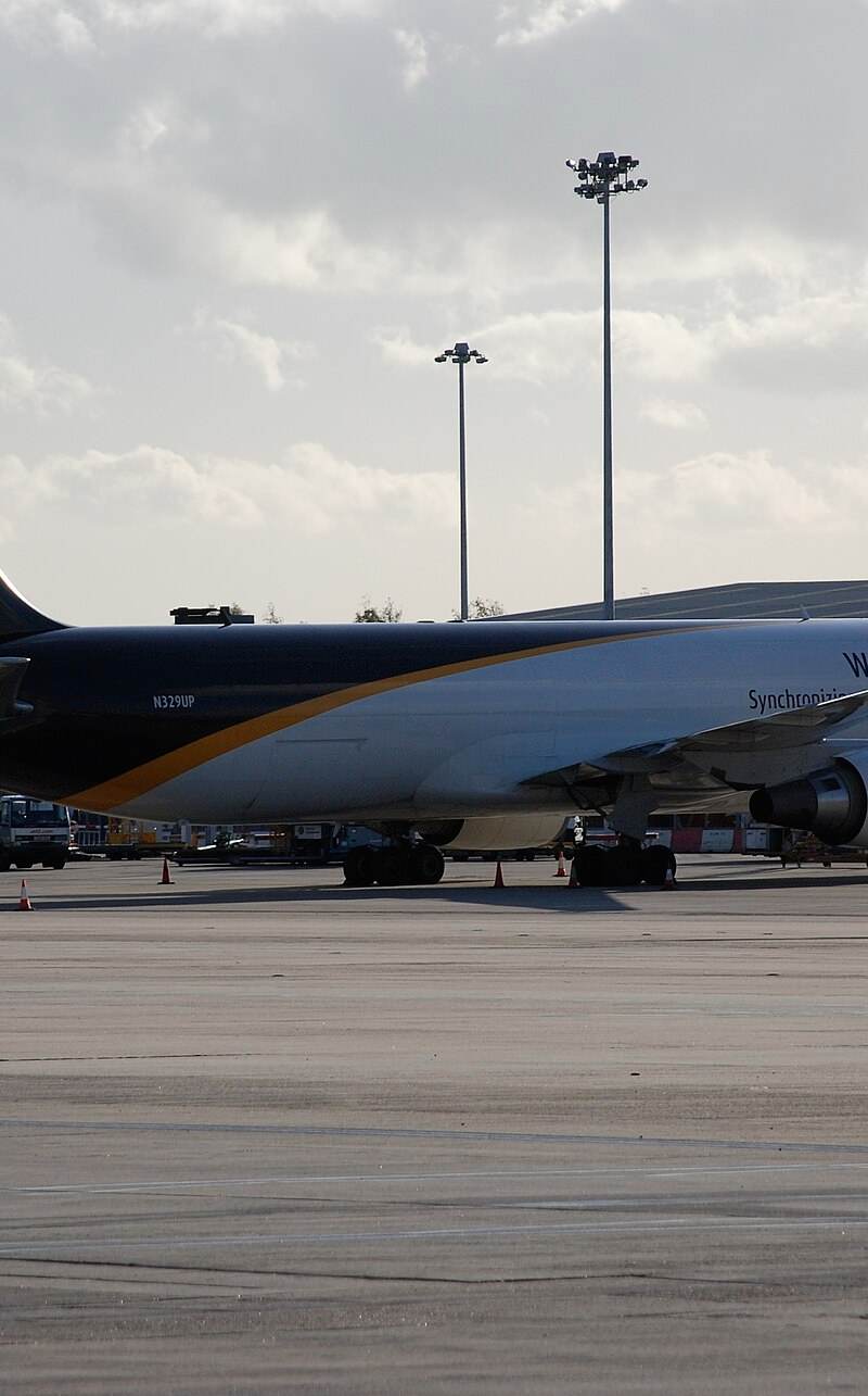 N329UP - Boeing