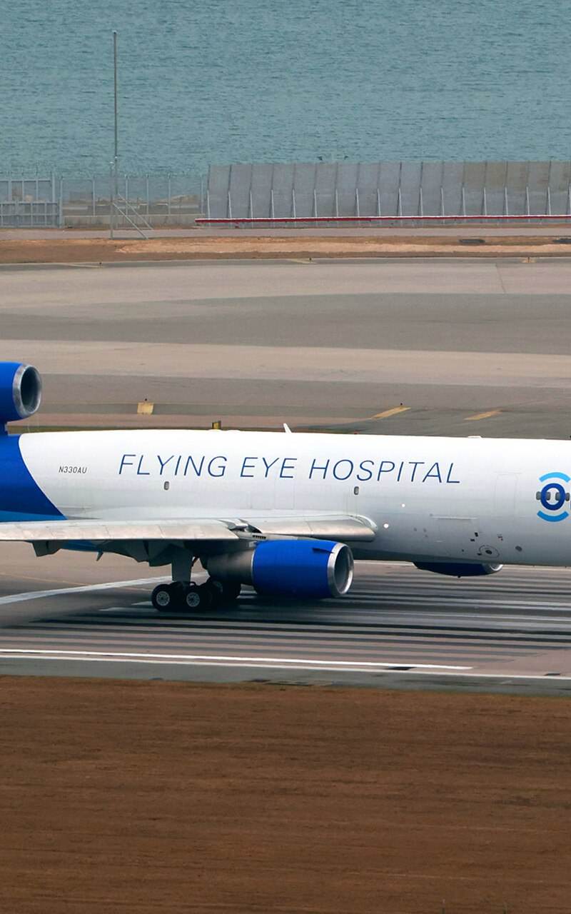N330AU - Aircraft