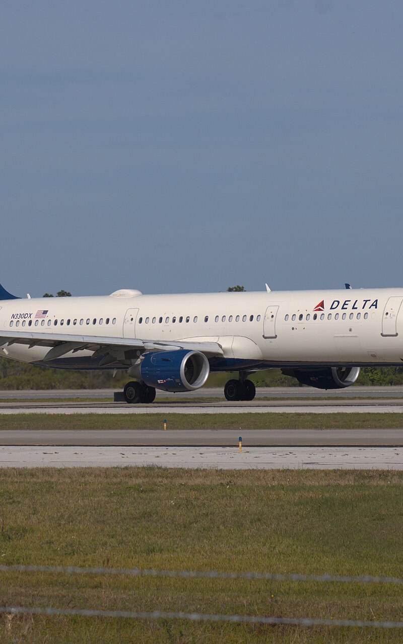 N330DX - Airbus