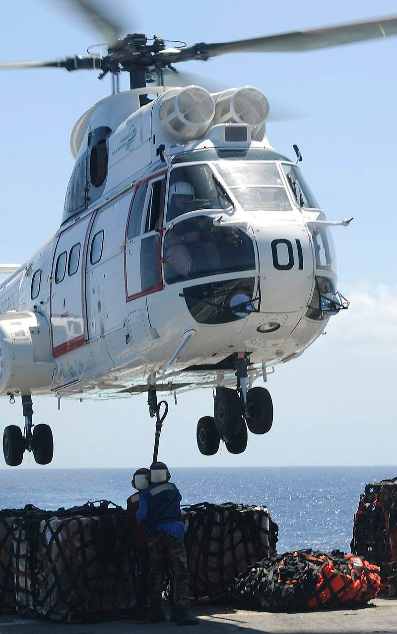 N330J - Helicopter