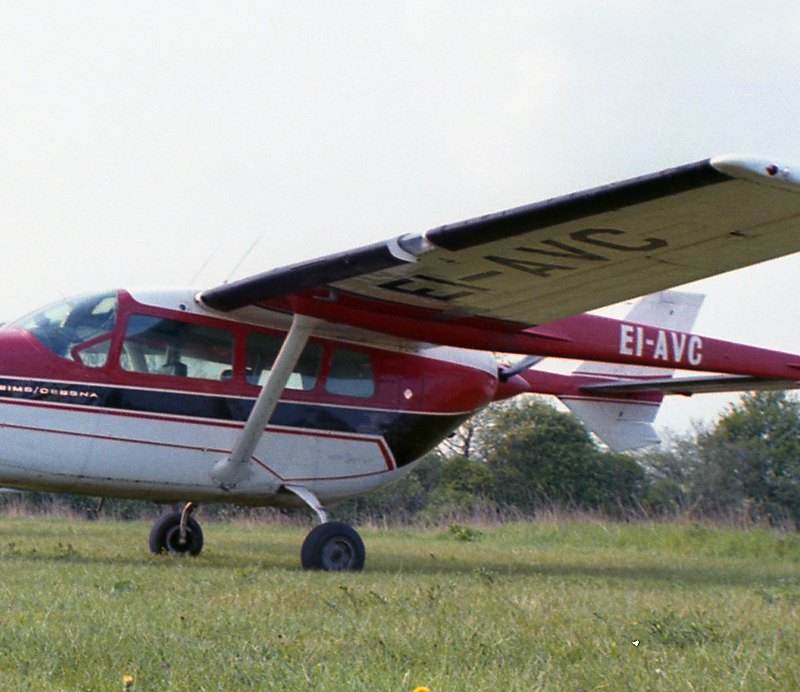 EI-AVC - Cessna