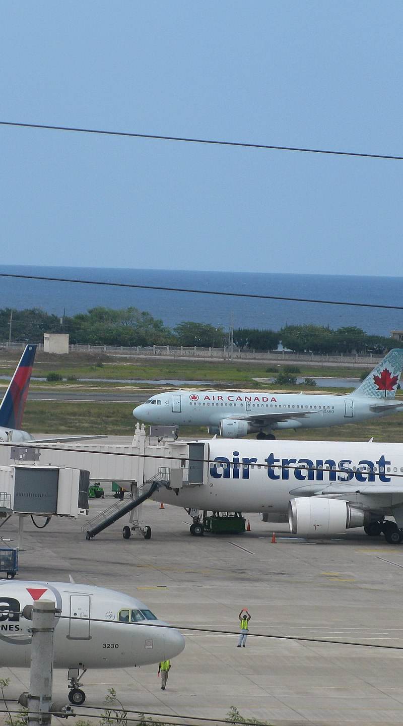 N330NW - Aircraft