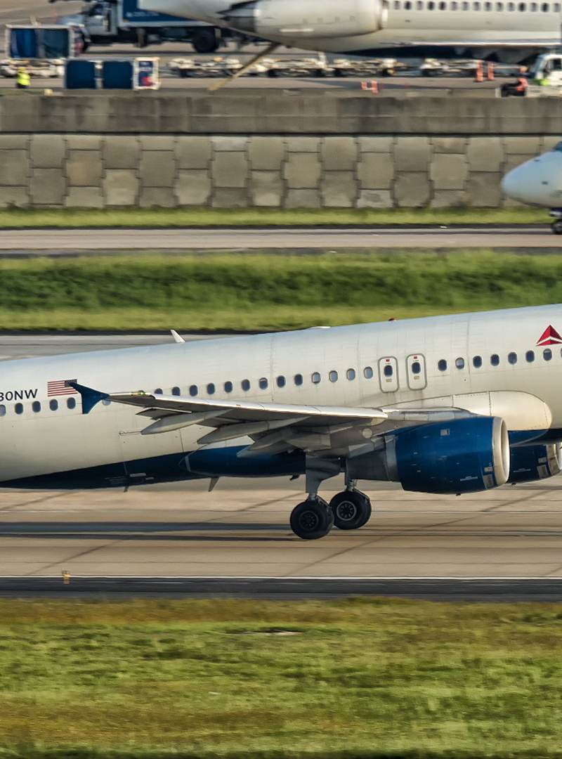 N330NW - Airbus