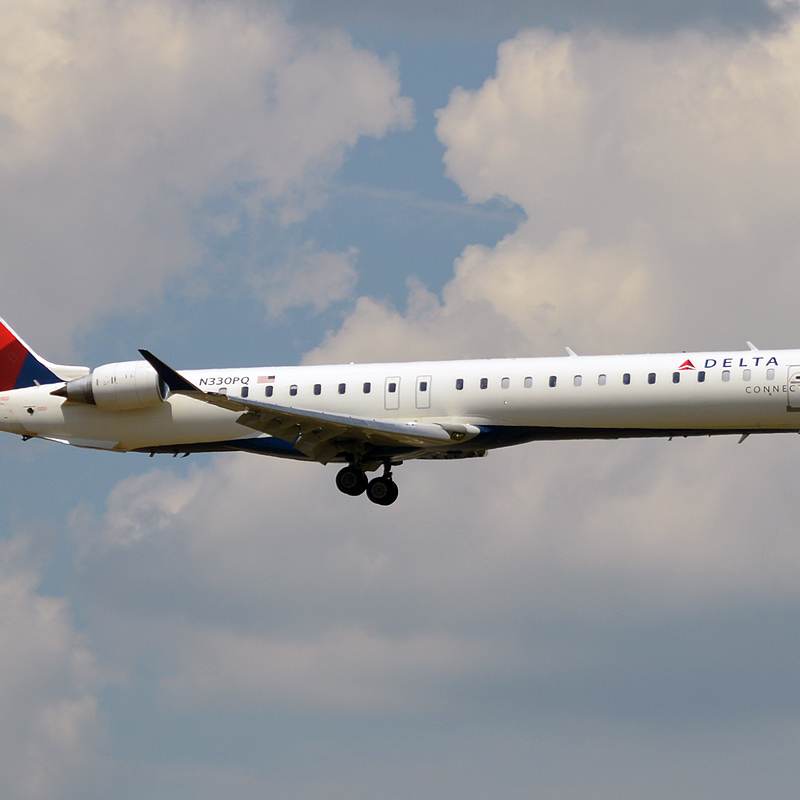 N330PQ - Bombardier