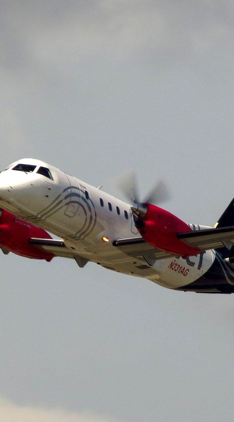 N331AG - Twin-engine aircraft