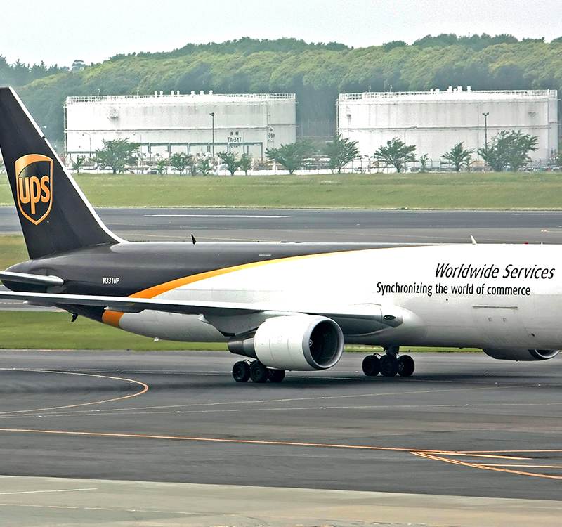 N331UP - Boeing