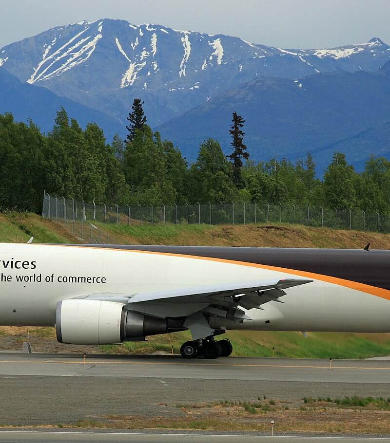 N331UP - Twin-engine aircraft