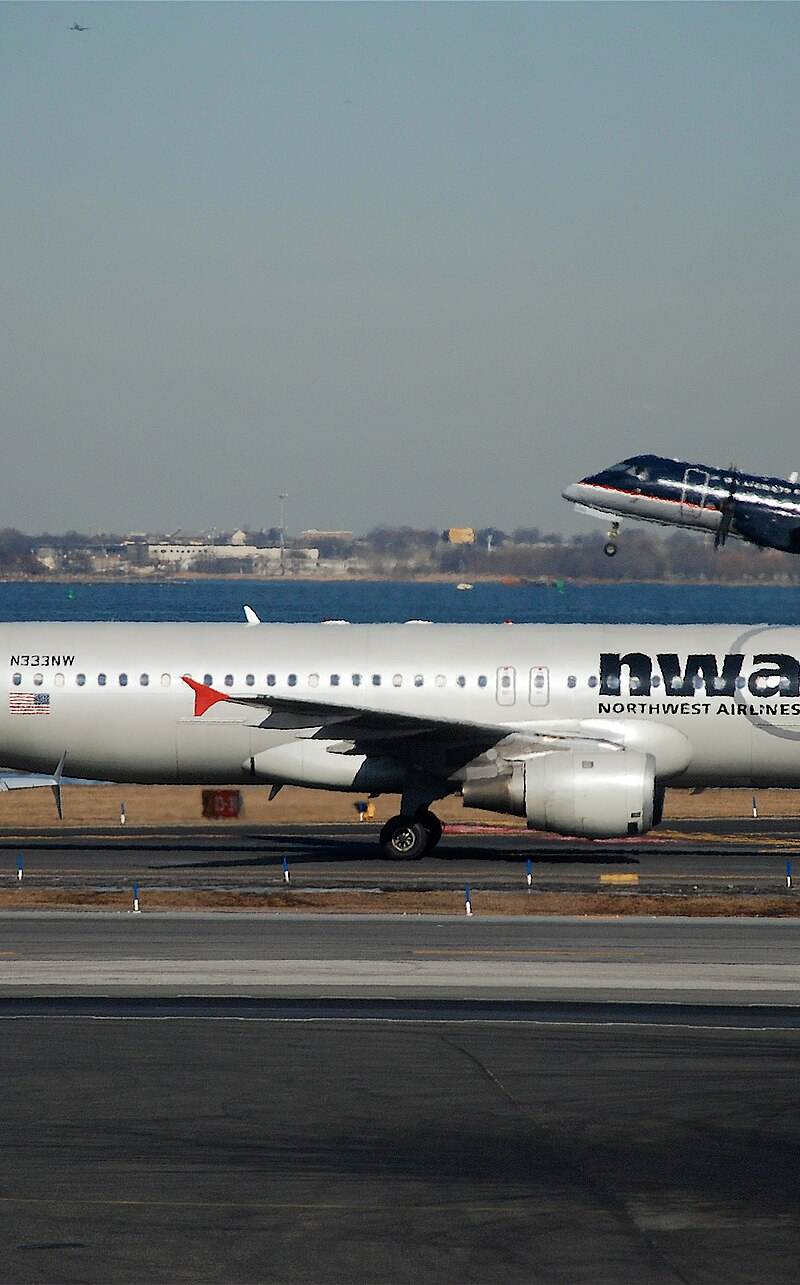 N333NW - Airbus