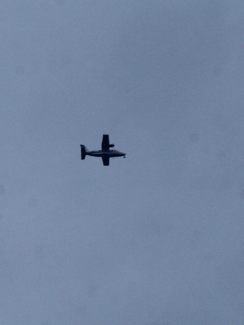 N699CA - Twin-engine aircraft
