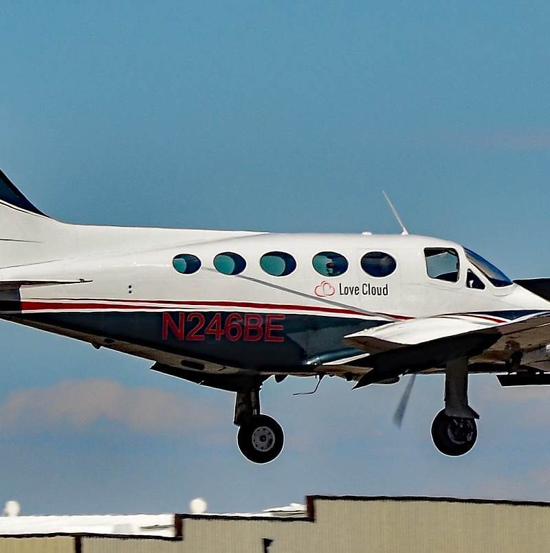 N246BE - Twin-engine aircraft