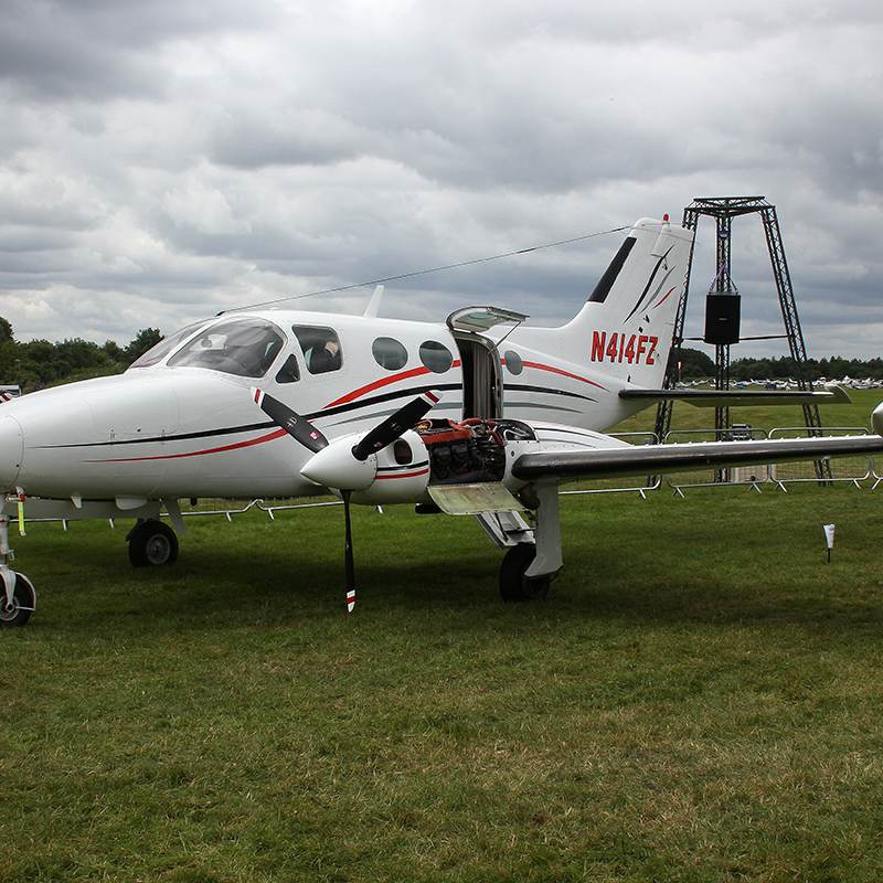 N414FZ - Twin-engine aircraft