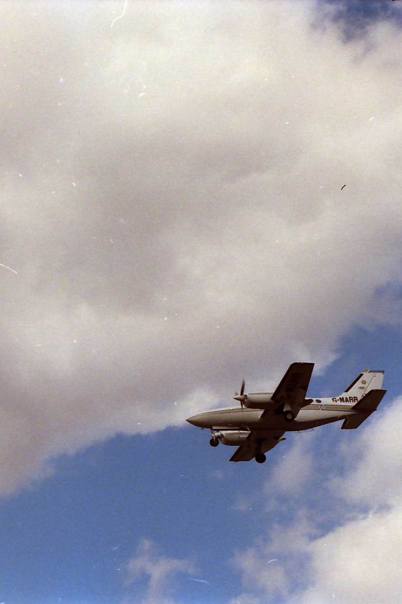G-MARR - Twin-engine aircraft