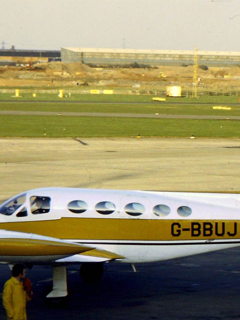 G-BBUJ - Cessna