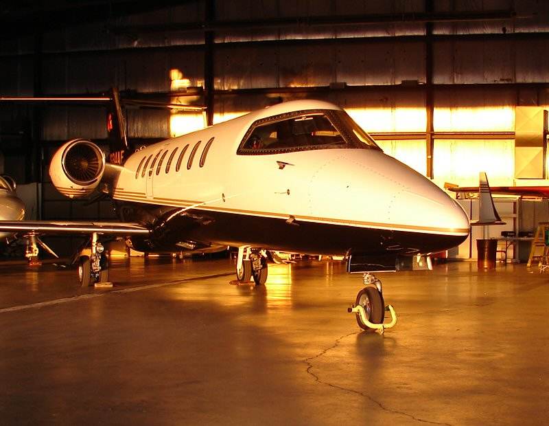 N334AF - Business jet