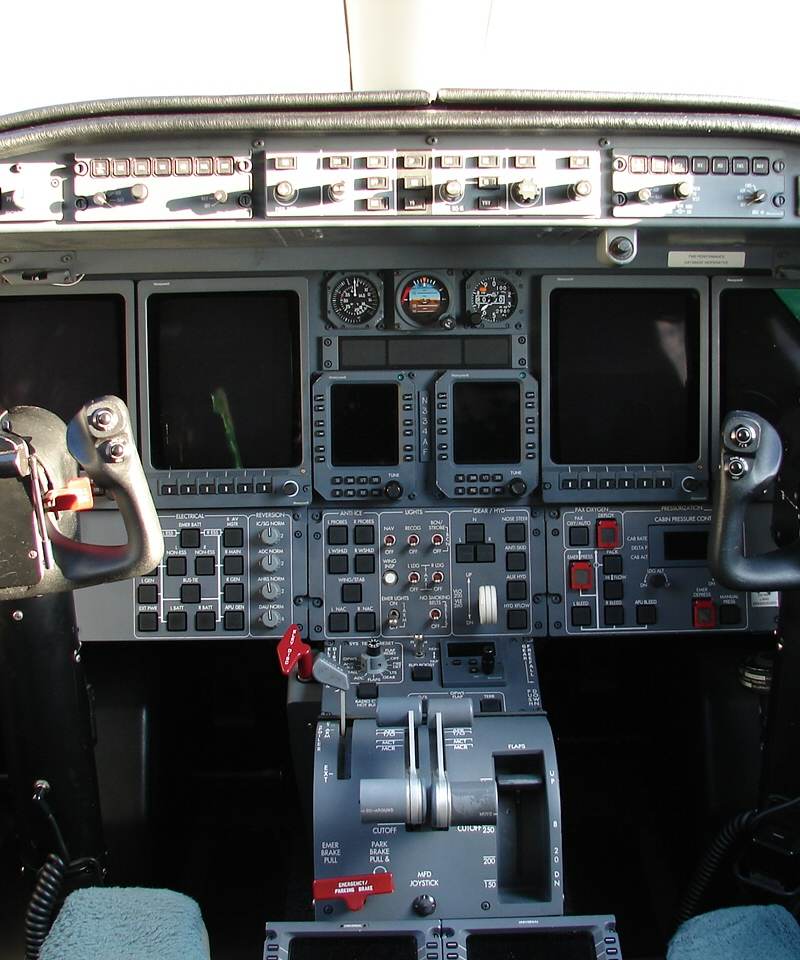 N334AF - Business jet