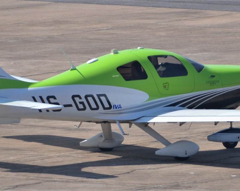 HS-GOD - Cirrus