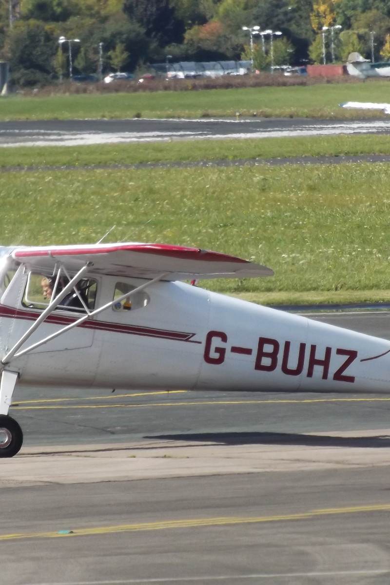 G-BUHZ - Cessna