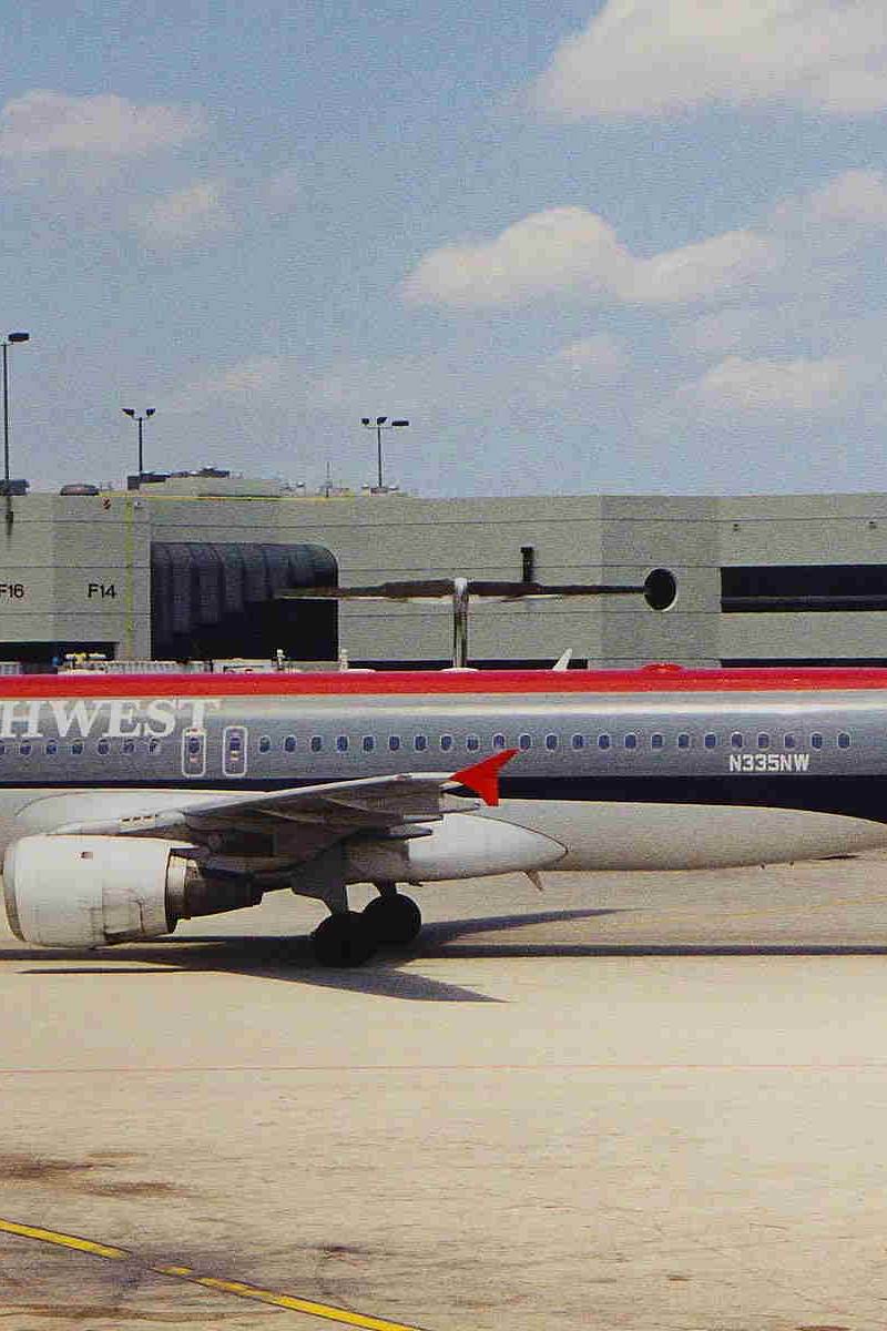 N335NW - Airbus