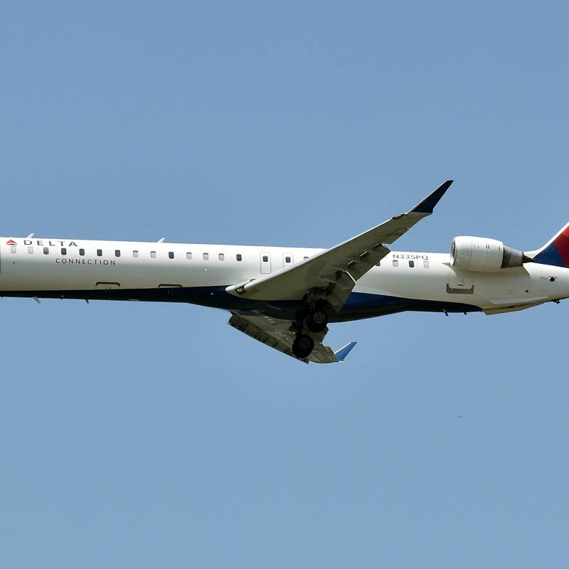 N335PQ - Bombardier