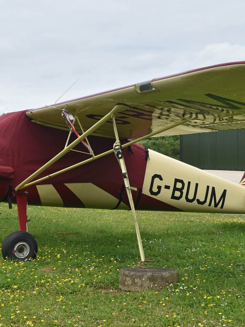 G-BUJM - Single-engine aircraft