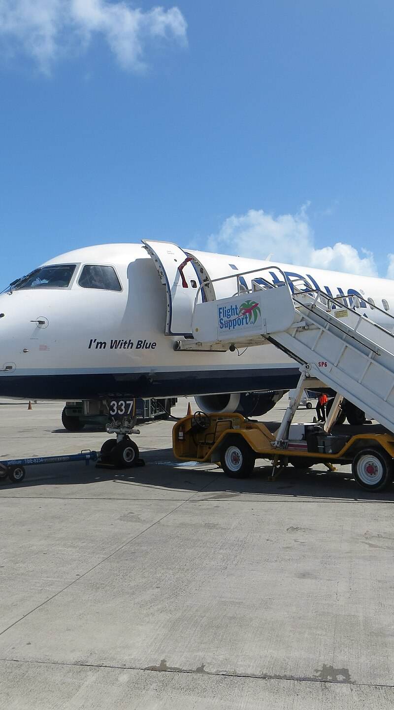 N337JB - Embraer