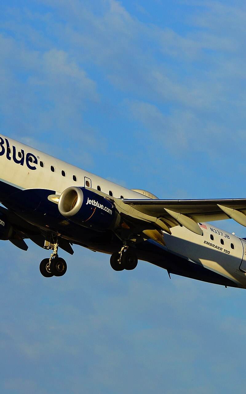 N337JB - Embraer