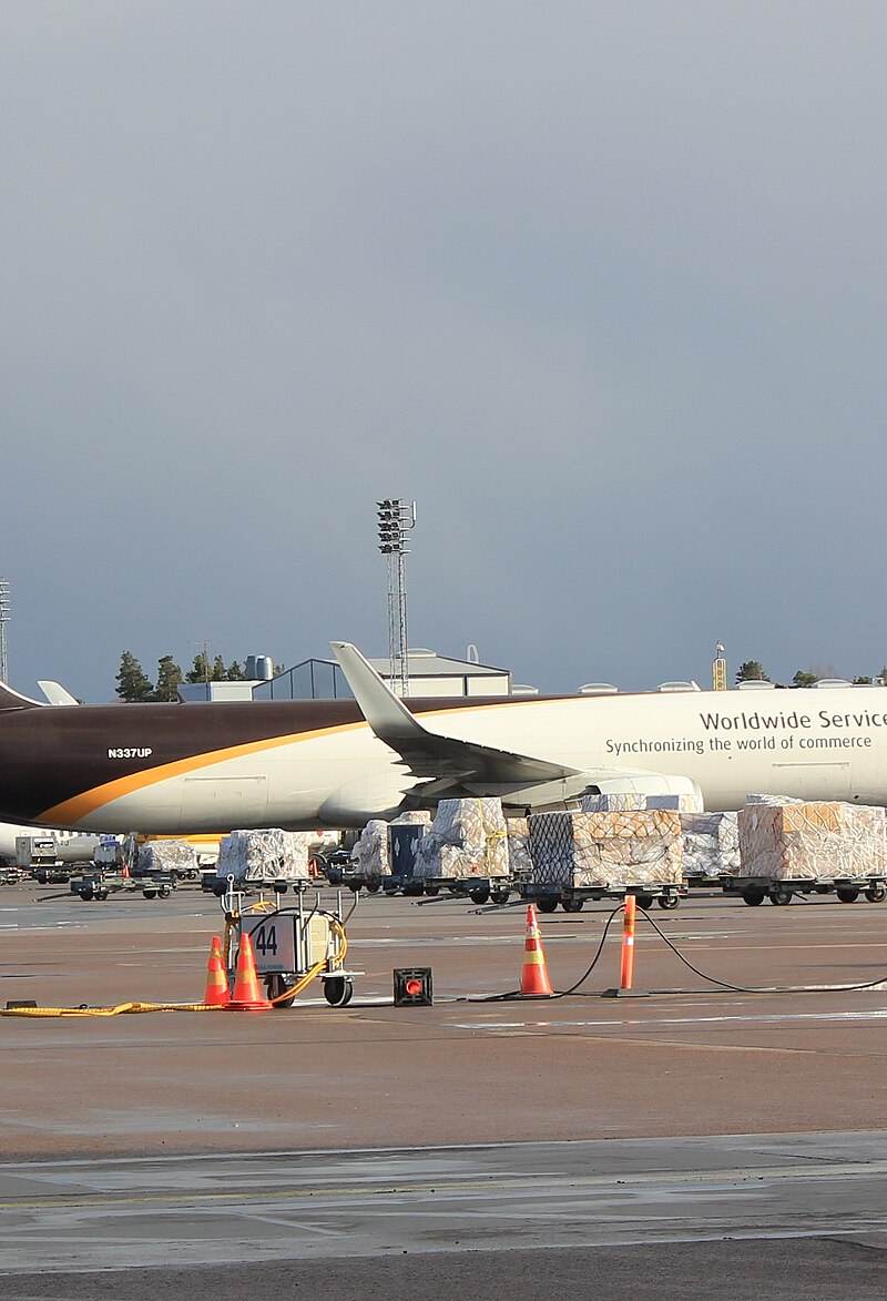 N337UP - Boeing