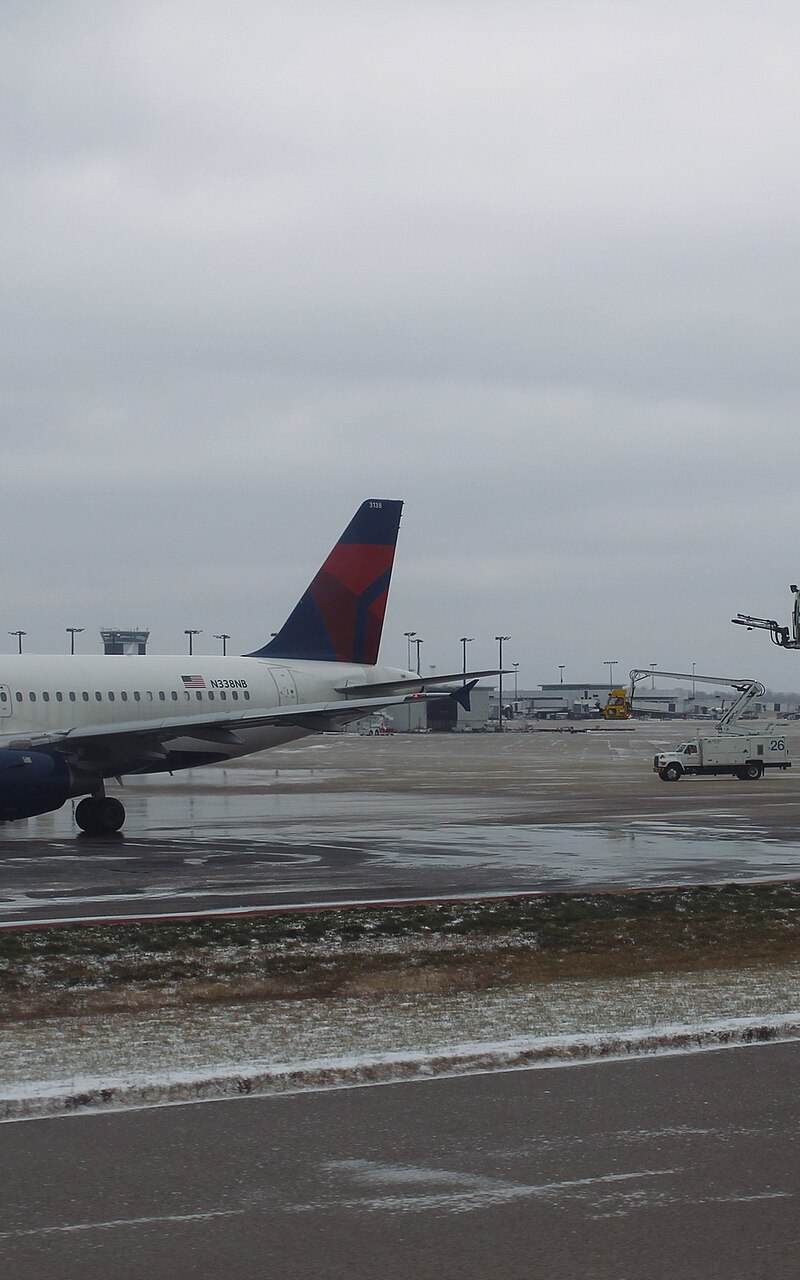 N338NB - Airbus
