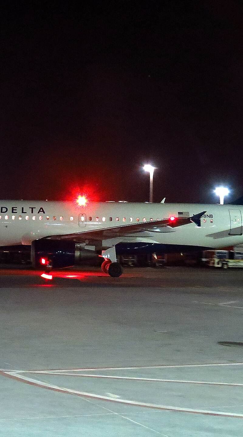 N338NB - Airbus