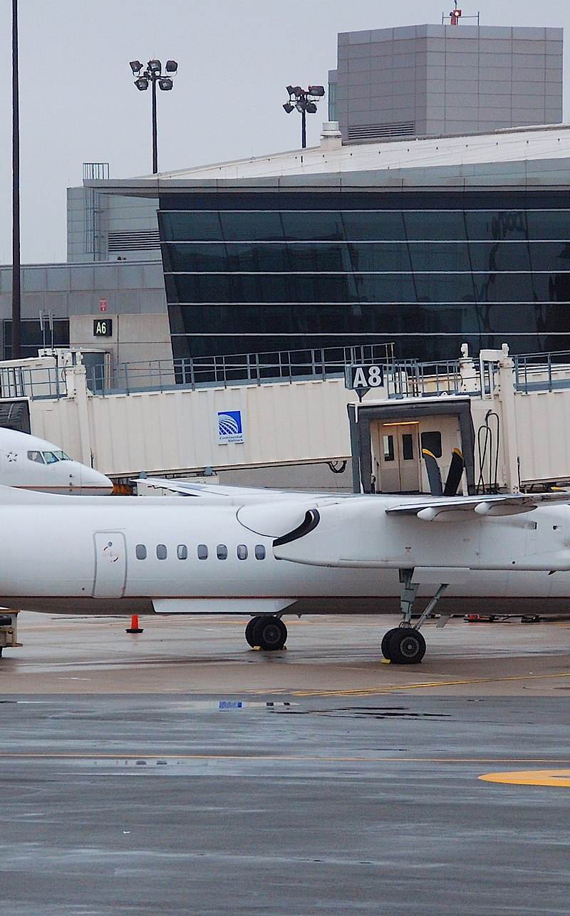 N338NG - Bombardier