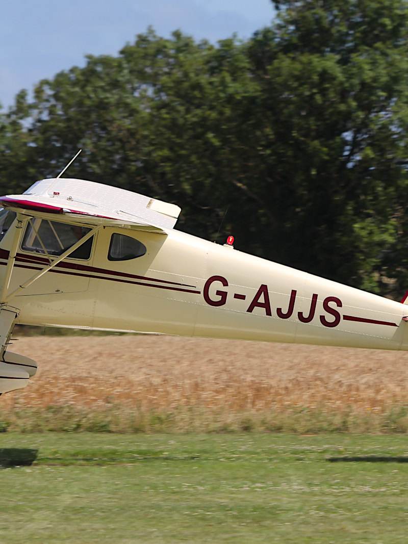 G-AJJS - Cessna