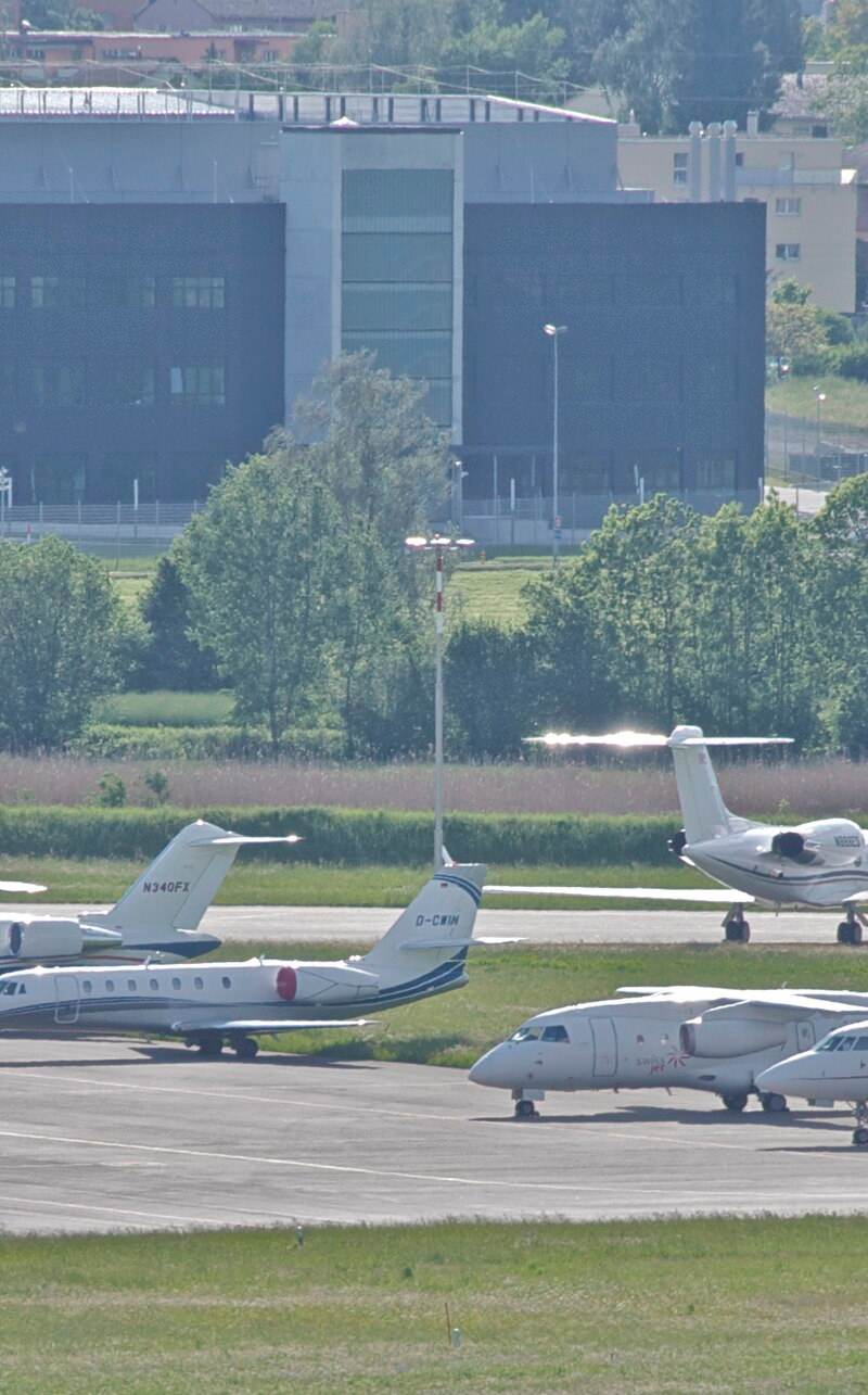 N340FX - Embraer
