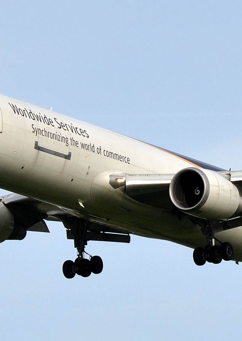 N340UP - Boeing