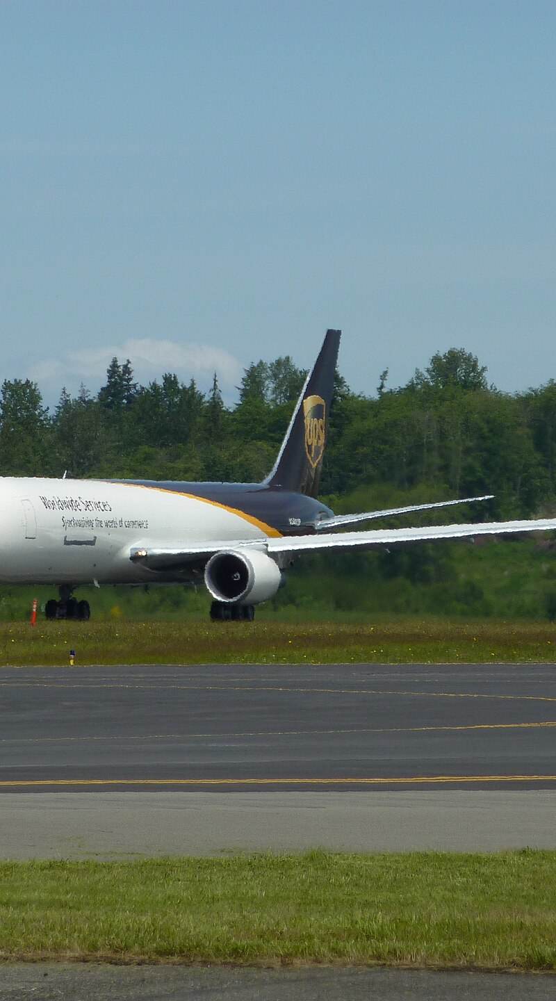 N340UP - Boeing