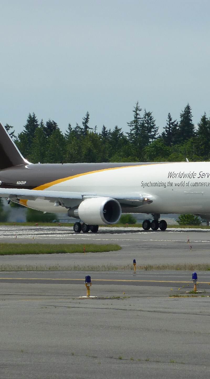 N340UP - Boeing