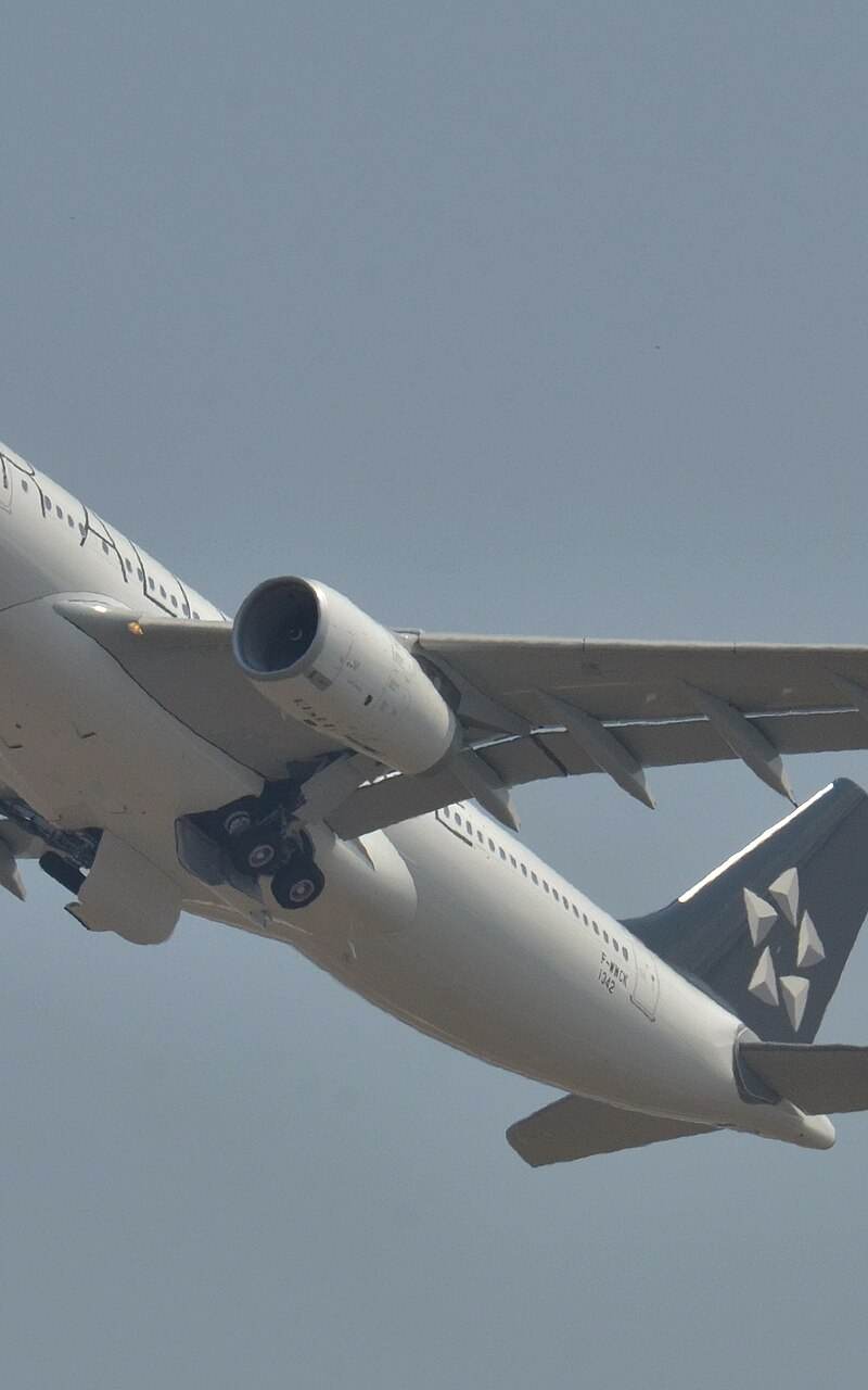 N342AV - Airbus
