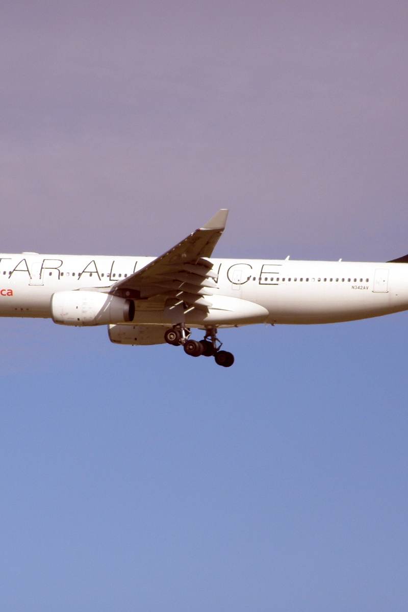 N342AV - Airbus