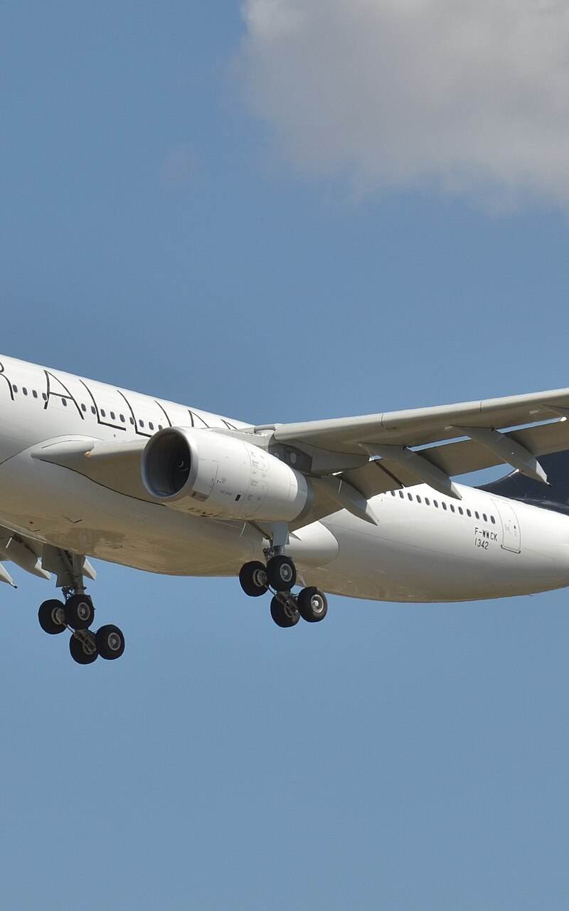 N342AV - Airbus